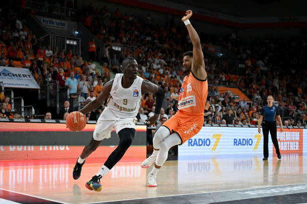 在现代乒乓 在现代乒乓